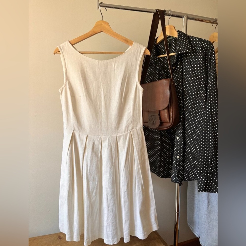 1960s White Linen Pleated High Neck Dress | Sz Small